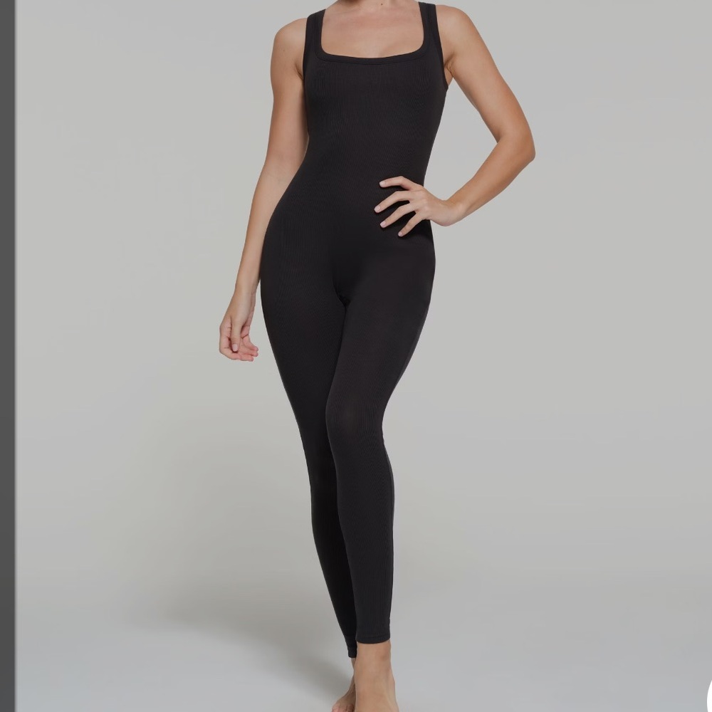 NWT SKIMS BLACK COTTON RIB TANK CATSUIT (2X)